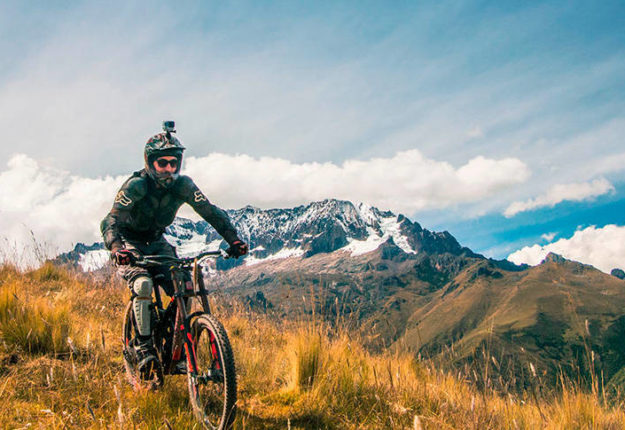 Sacred Valle Biking and Canopy