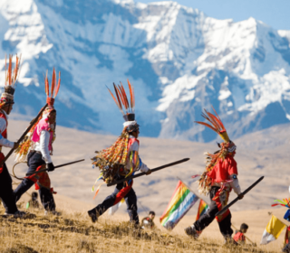 Peregrinación al santuario de Señor de Qoyllurity